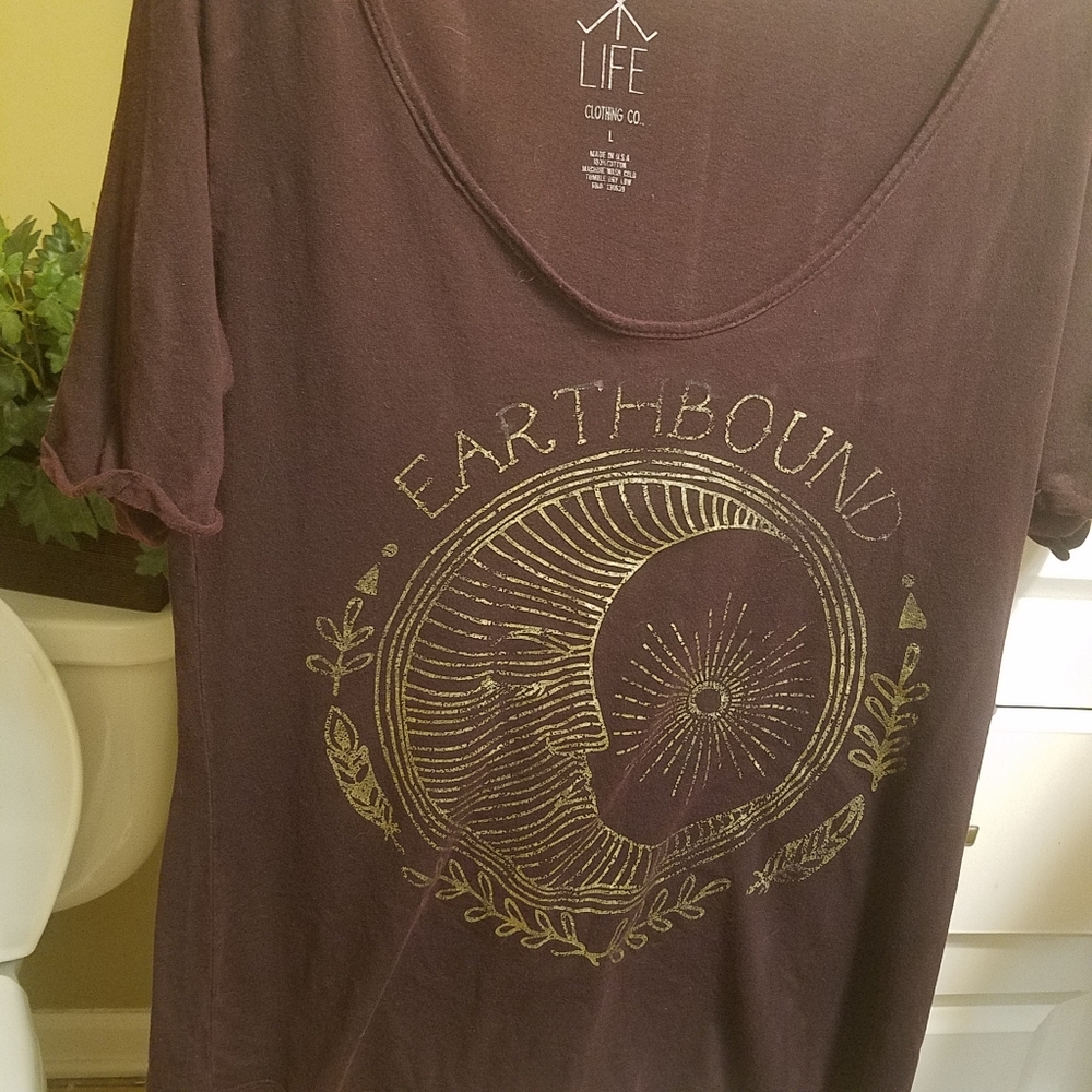 Life clothing co shirt